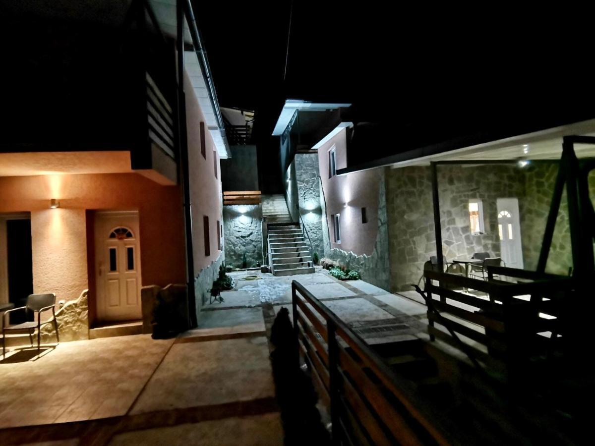 Aphrodite Hills Apartments-Stara Planina Crni Vrh Esterno foto